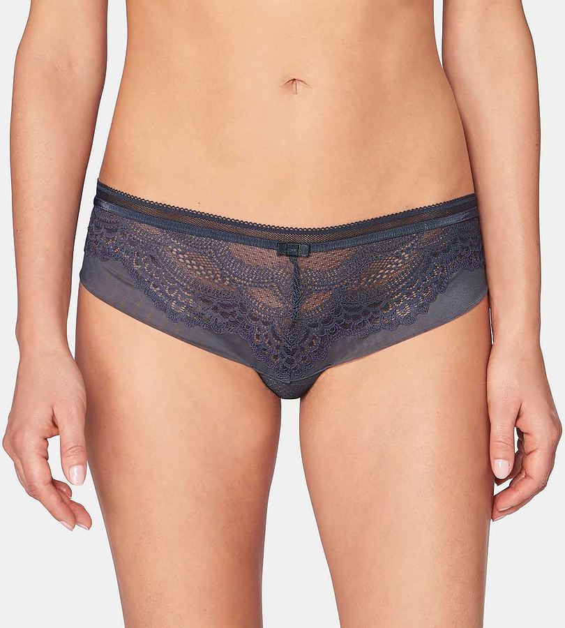 Beauty-full Darling Hipster - Image 1