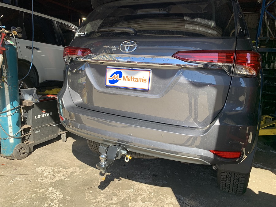 Trailboss Towbar for Toyota FORTUNER GX/GXL/CRUSADE - 3000/300 KGS Towing Capacity- Vehicles built 11/15-on - Image 3