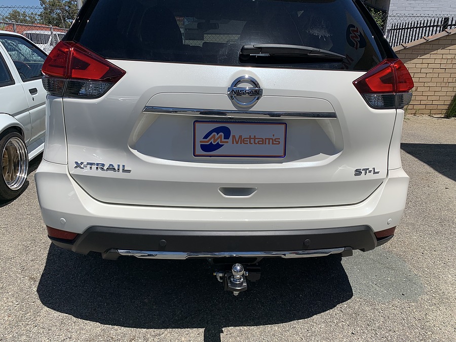 Trailboss Towbar for Nissan X-TRAIL T32 (Petrol and Diesel Auto 1500/150KGS, Diesel Manual 2000/200KGS Towing Capacity) Vehicles built 12/13-07/22 - Image 1