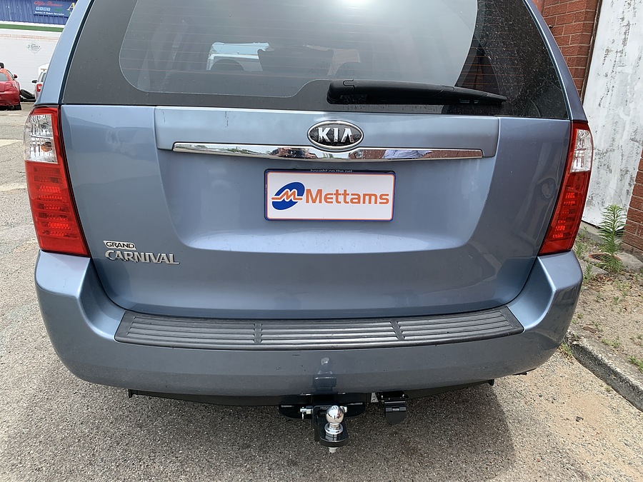 Trailboss Towbar for KIA GRAND CARNIVAL PEOPLE MOVER - 2000/200 KGS Towing Capacity - Vehicles built 1/06-3/15 - Image 1