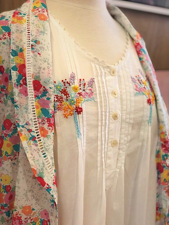 Cotton Dressing Gown MND 790  48 inch Wrap Floral Pop Print - Image 3