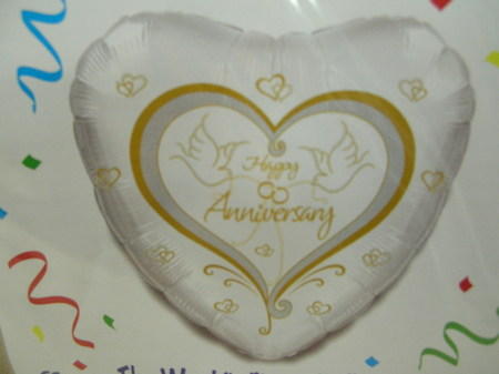 Happy Anniversary Balloon - Image 1