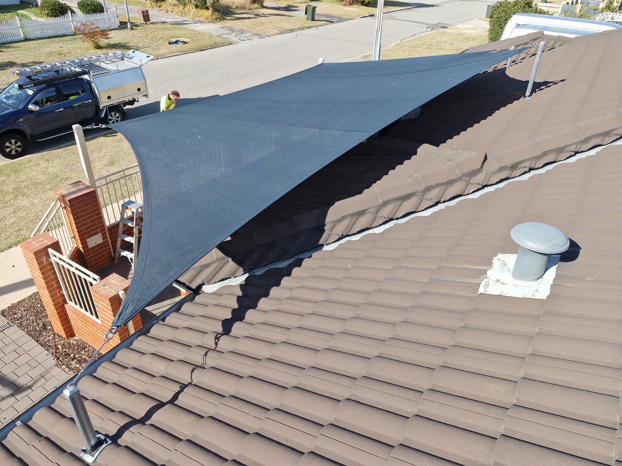 Midland_courtyard_sail_city_shade_sail_jpg_1.jpg